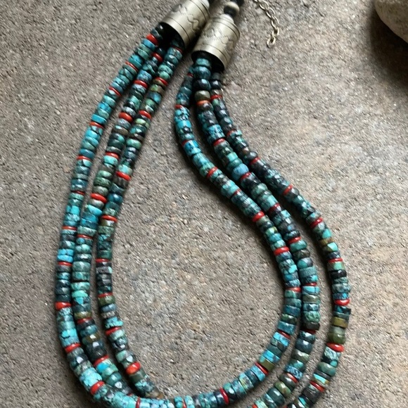 S.S.Multi StrandTurquoise CoralHeishi BeadNecklace